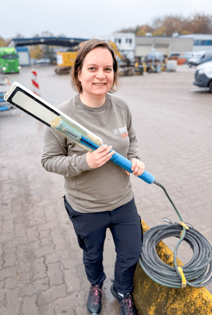 Dr. Melanie Bock in Tangstedt; Ganzkörperaufnahme